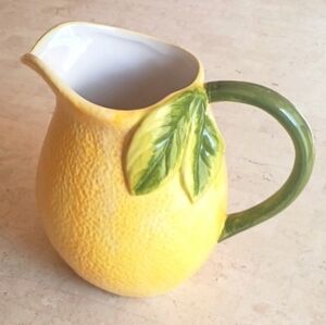 Kitchen Pitcher ceramic 7 1/2" High- Lemon Design,Valeri Parhill/ QVC, NEW